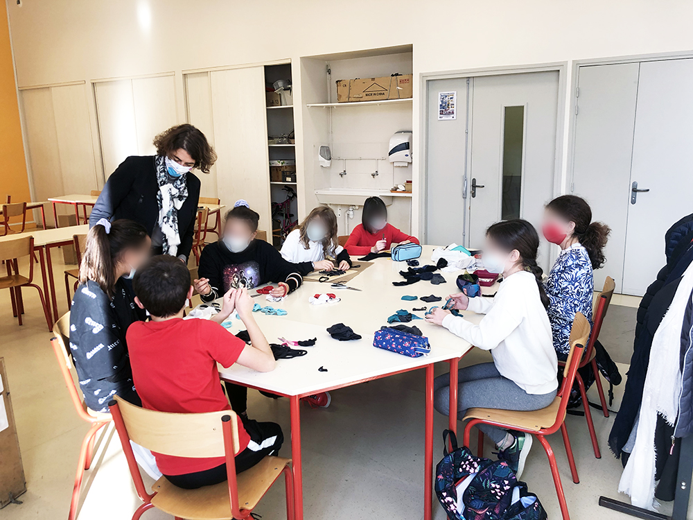 Mission sensibilisation à l'écologie et atelier tawashi au collège Bellecombe de Lyon